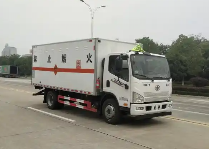 长岭爆破器材运输车可以上高速吗？